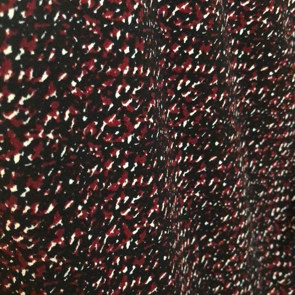 Sleeveless dress. - Picture 3 of 3